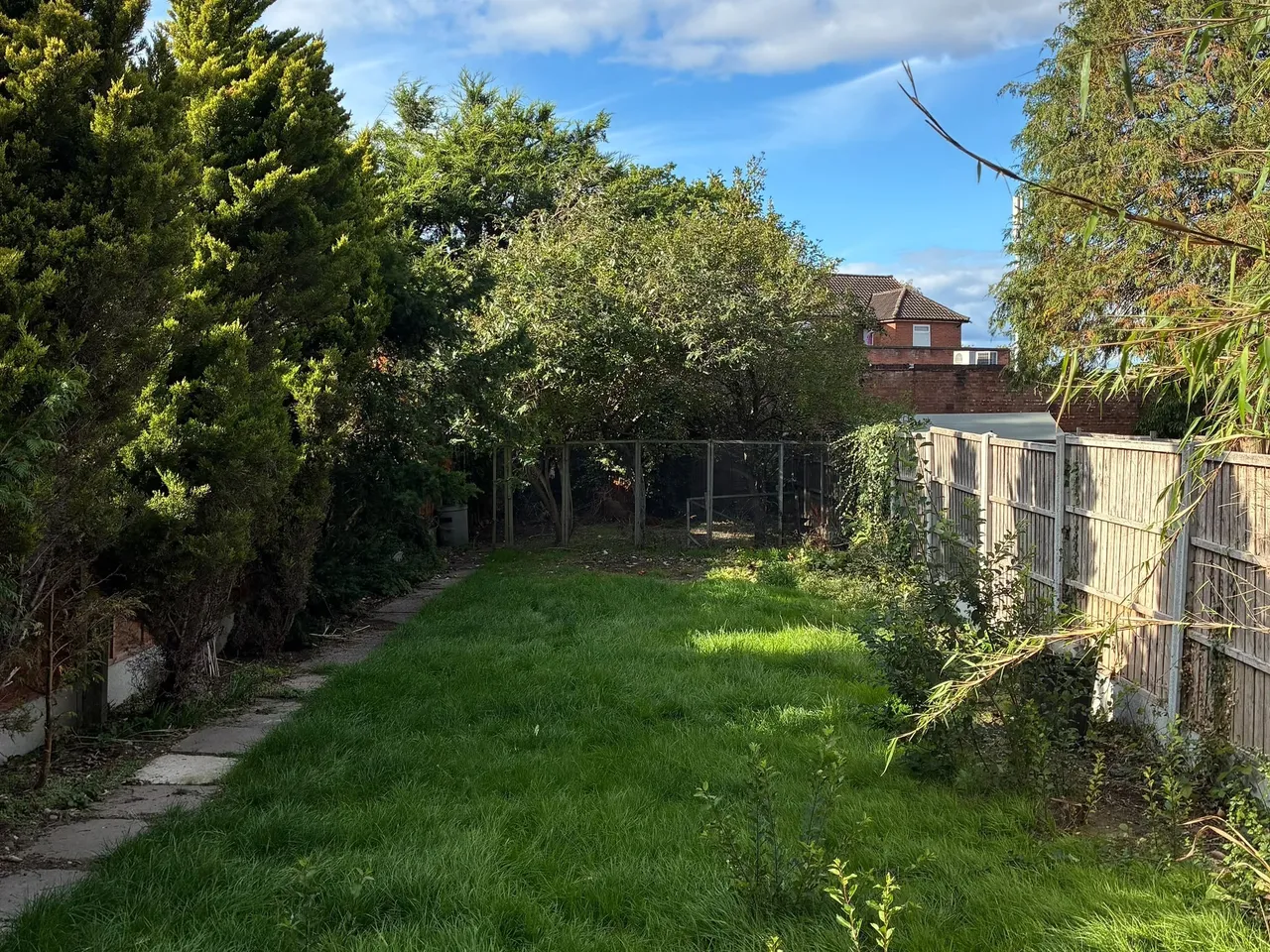 High Street, Shirley, B90, photo 15