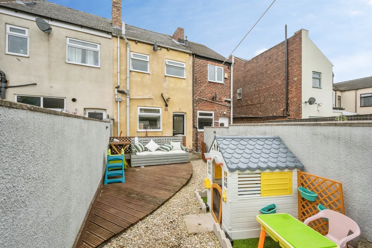 Brampton Road, Wath-Upon-Dearne, S63, photo 4