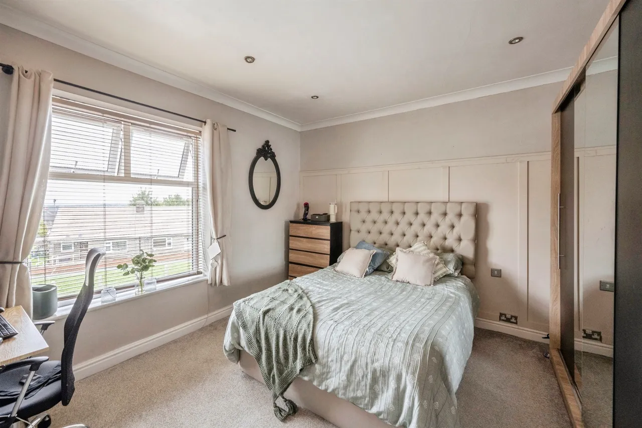 Brampton Road, Wath-Upon-Dearne, S63, photo 9