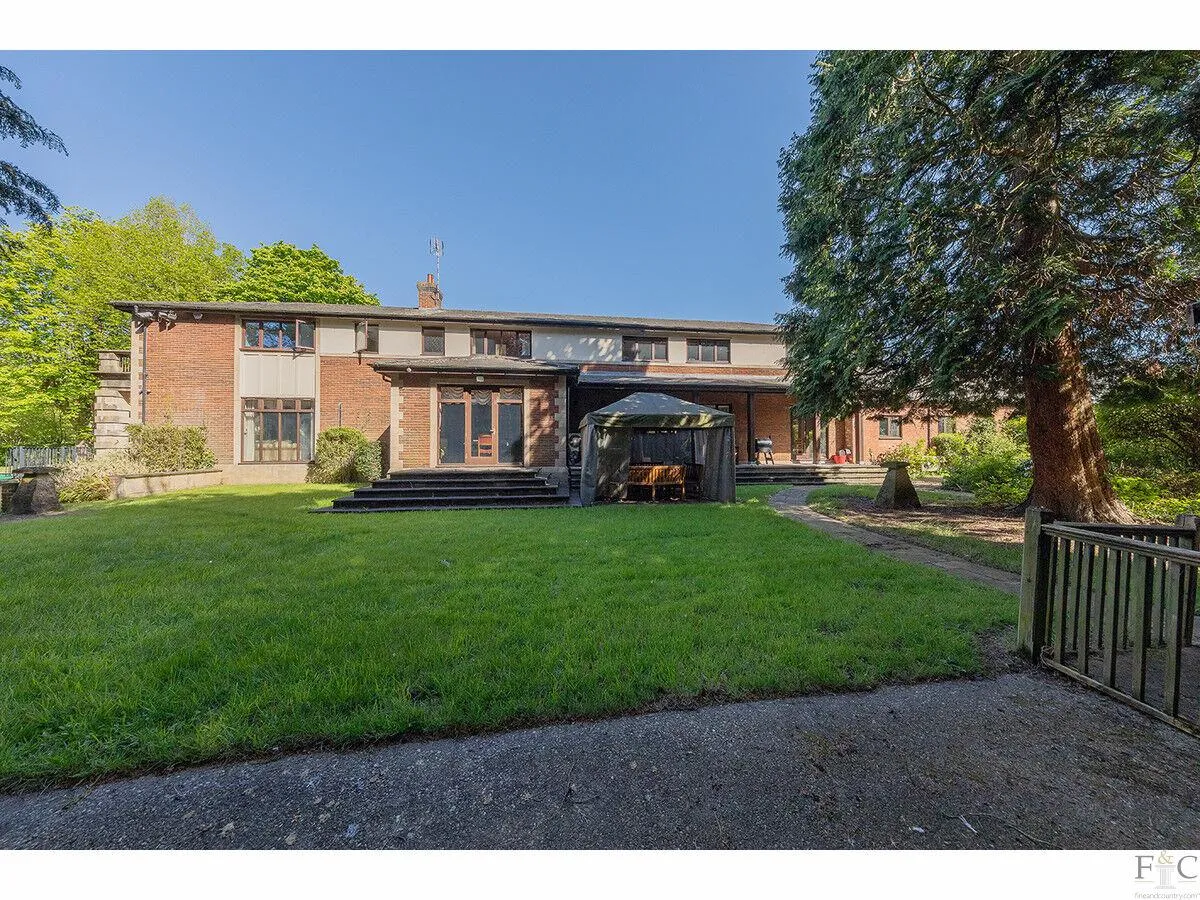 Knighton Grange Road, Leicester, LE2, photo 41