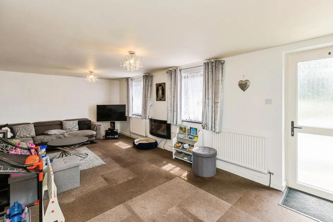 Brandy, Ruabon, LL14, photo 22