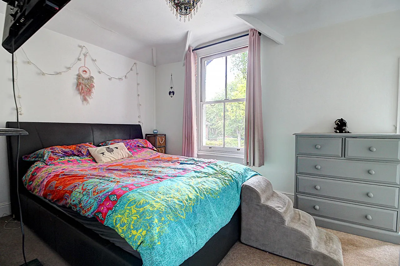 Old Cove Road, Fleet, GU51, photo 6