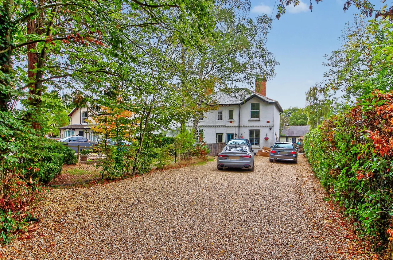 2 bed house for sale, Old Cove Road, Fleet, GU51