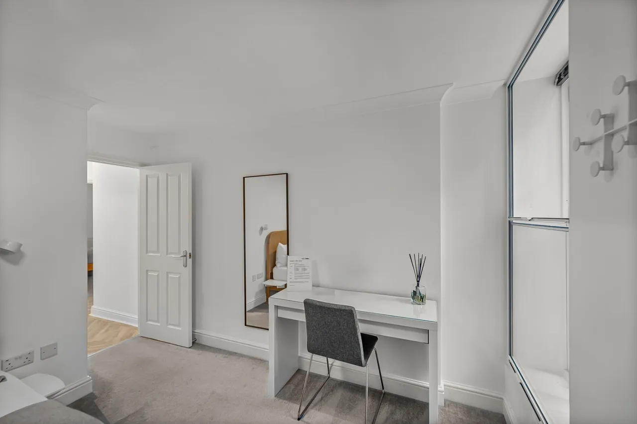 Villiers Street, Covent Garden, WC2N, photo 16