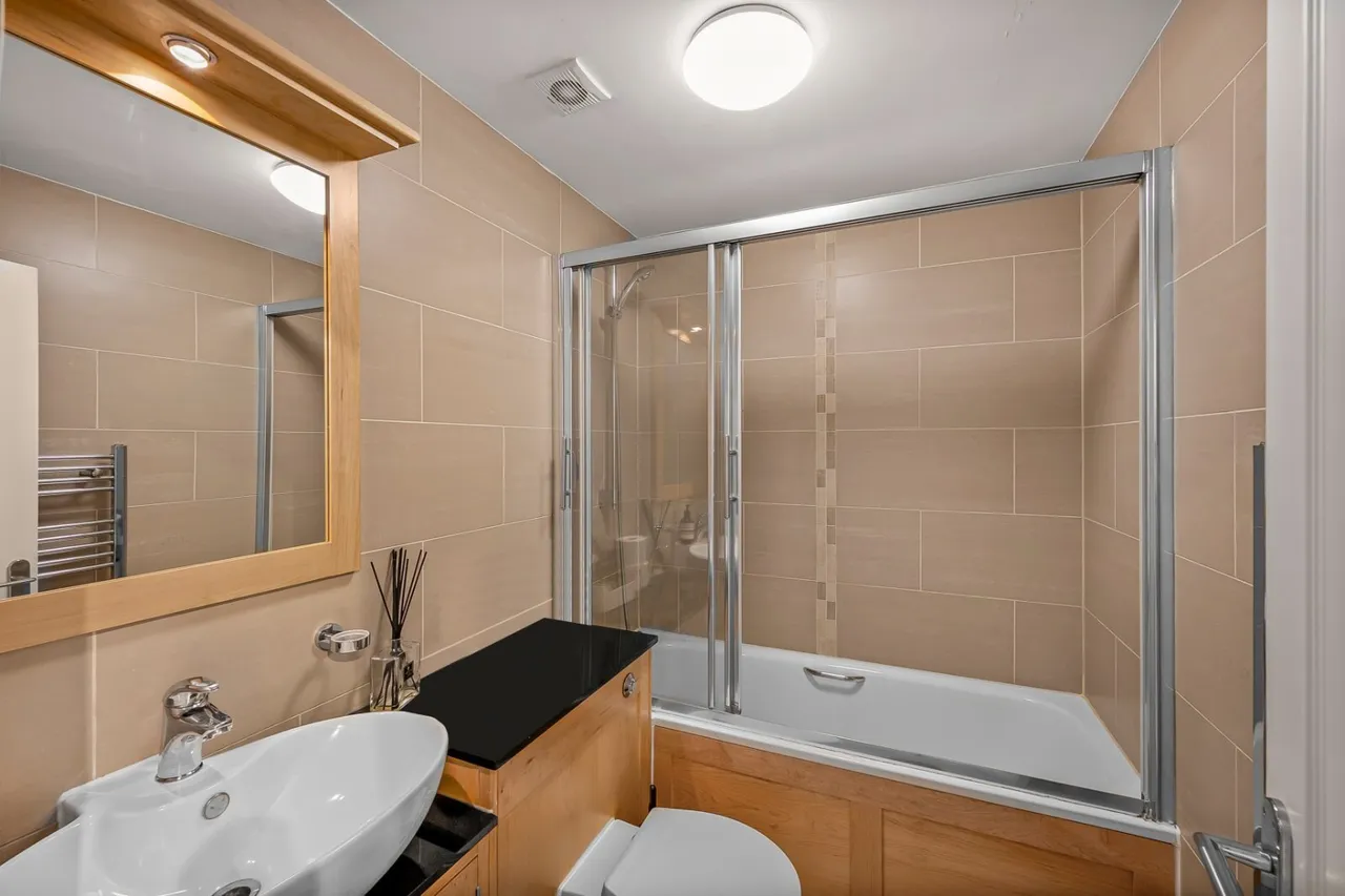 Villiers Street, Covent Garden, WC2N, photo 6