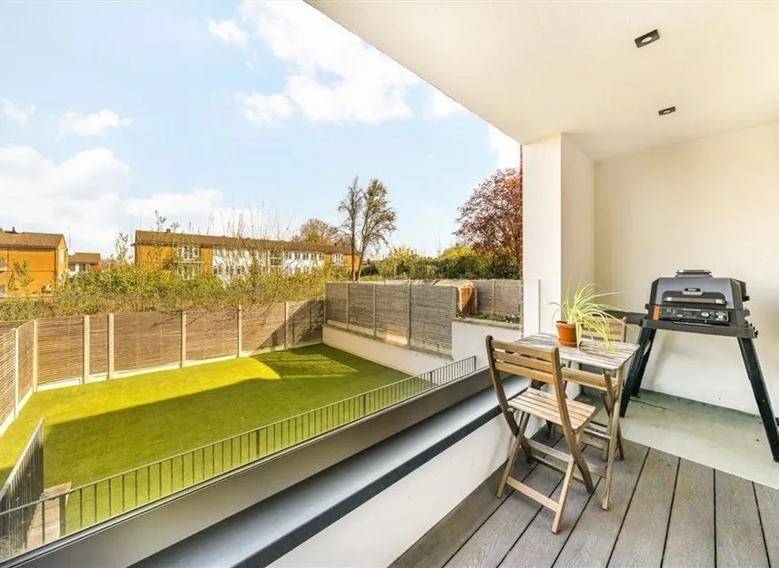 Chinbrook Road, Lee, SE12, photo 8
