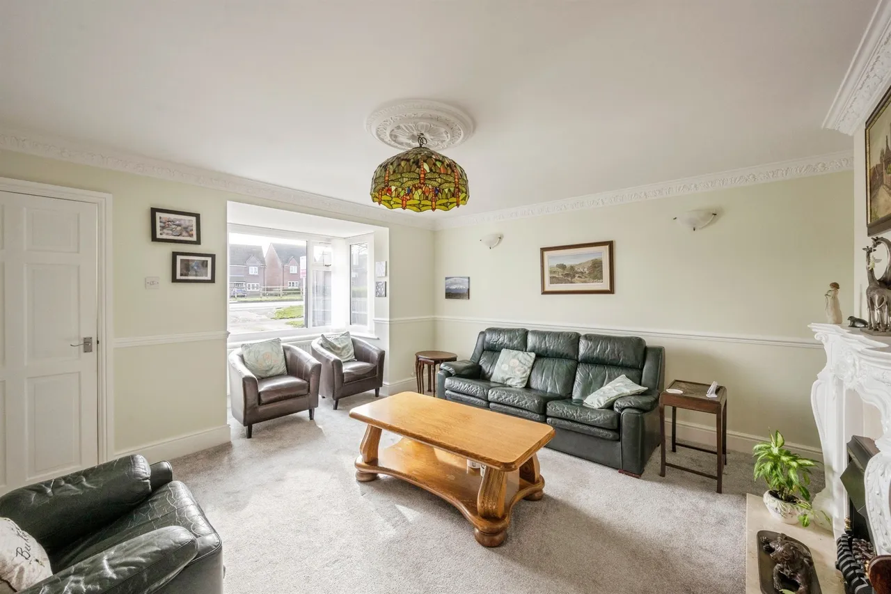 Doncaster Road, Hatfield, DN7, photo 3