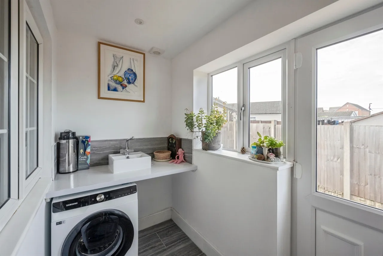 Doncaster Road, Hatfield, DN7, photo 5