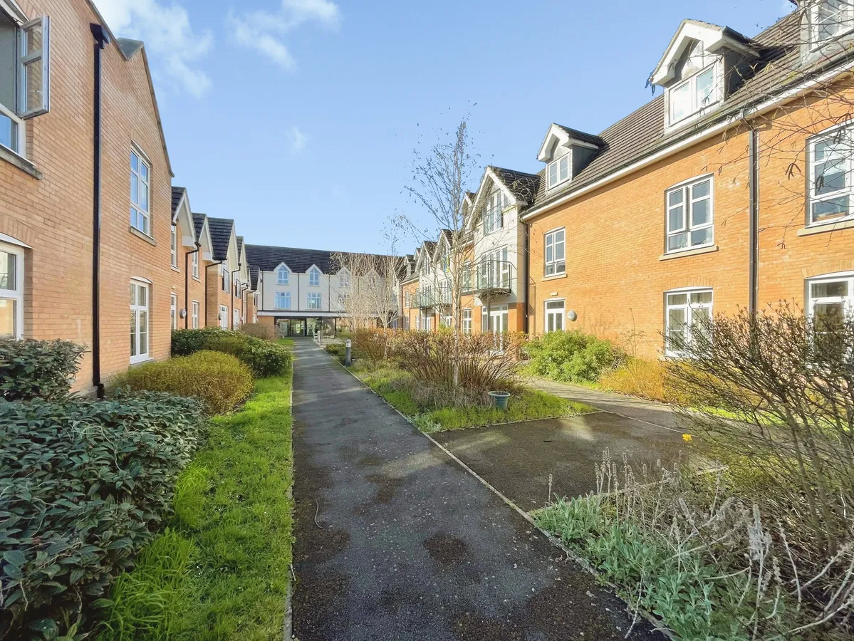 Moorside Place, Kidlington, photo 8