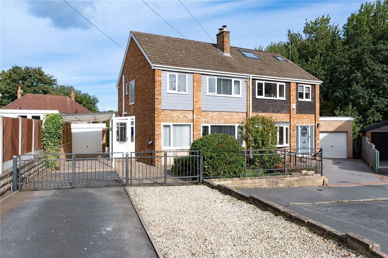 Goodwood Avenue, Kippax, LS25, photo 19