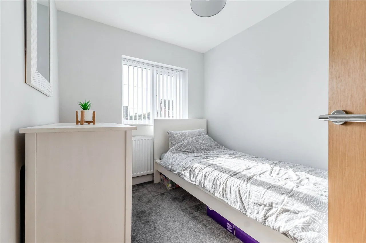 Goodwood Avenue, Kippax, LS25, photo 9