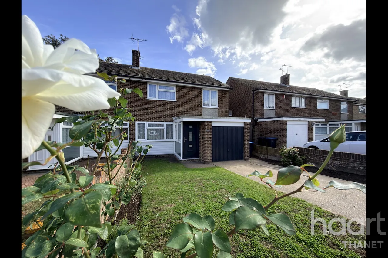 3 bed house for sale, Northwood Road, Broadstairs, CT10