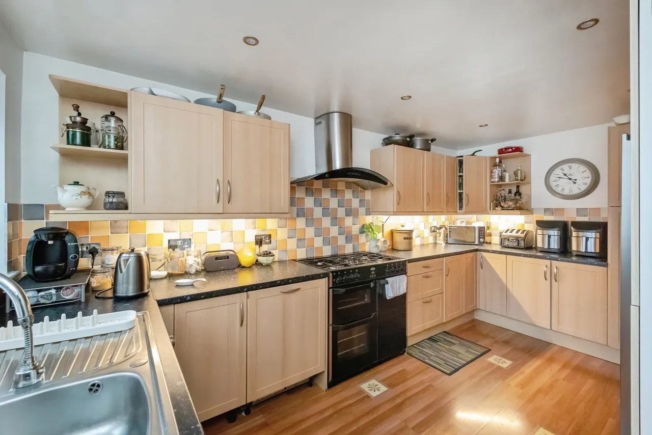 Wilshaw Grove, ASHTON-UNDER-LYNE, Lancashire, OL7, photo 5