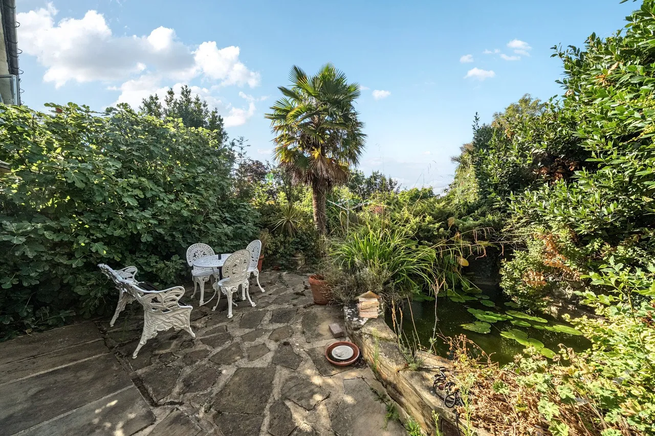 Horniman Drive, SE23, photo 25