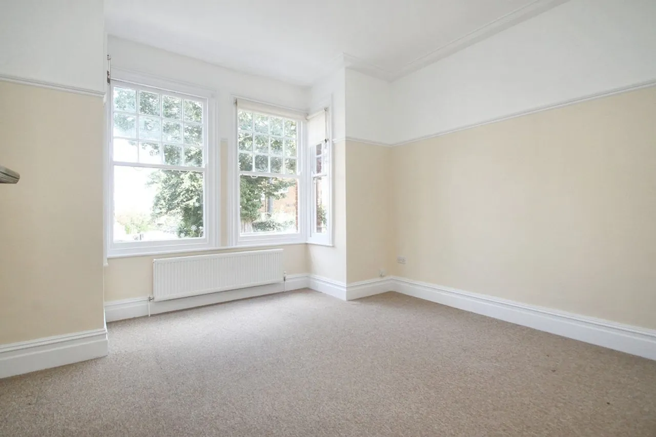Glengall Road, Woodford Green, IG8, photo 2