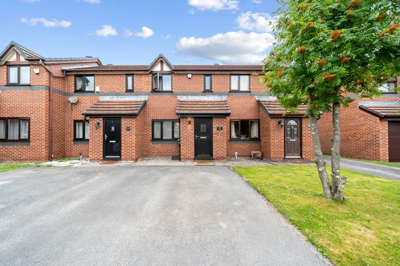 2 bed house for sale — Bexhill Drive, Leigh, WN7 5TG