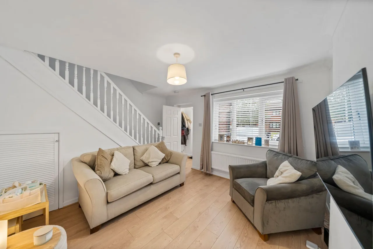 Bexhill Drive, Leigh, WN7 5TG, photo 4