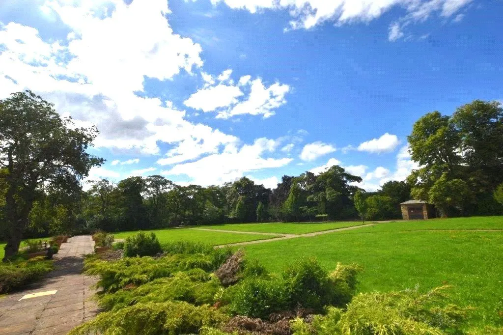 Jackson Walk, Menston, LS29, photo 11