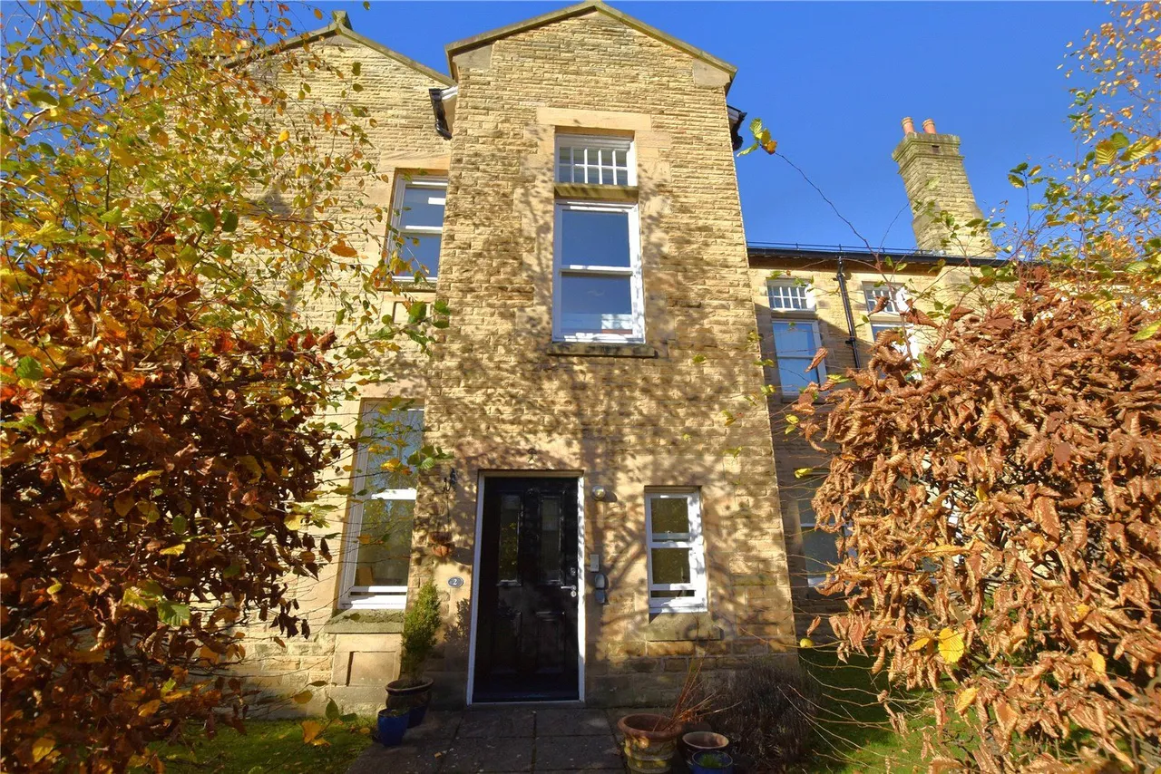 2 bed flat for sale, Jackson Walk, Menston, LS29