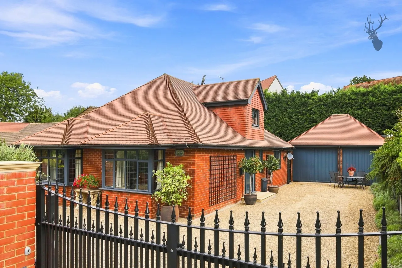 Homefield Close, Epping, CM16, photo 32