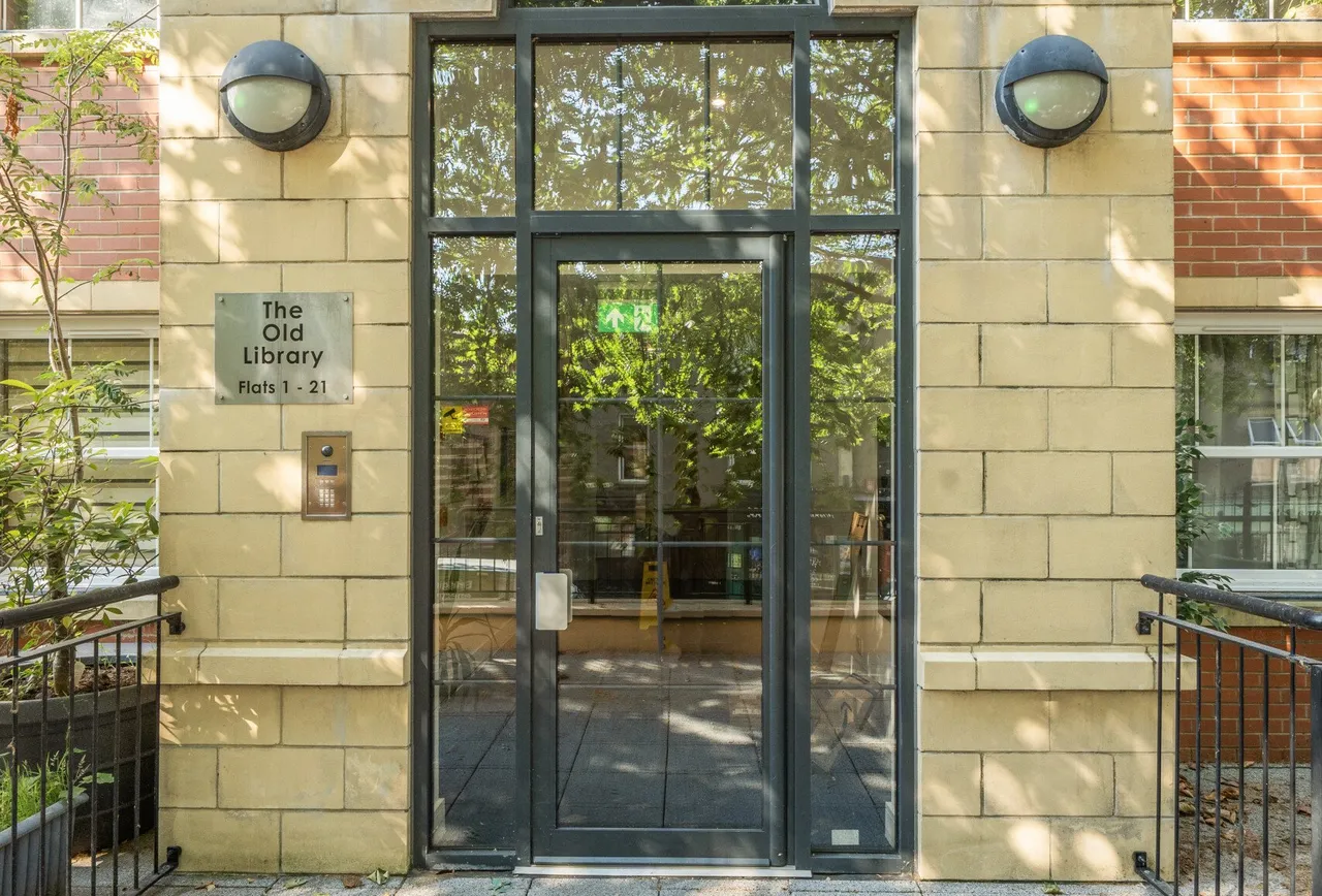 2 bed flat for sale — Cheltenham Road, Bristol, BS6 5QX