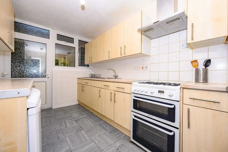 Wood Vale, Hatfield AL10 8TT, photo 14
