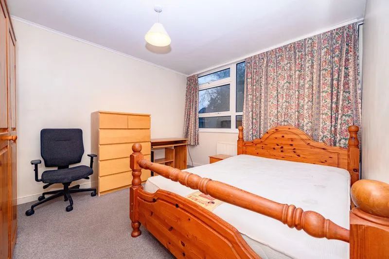 Wood Vale, Hatfield AL10 8TT, photo 6