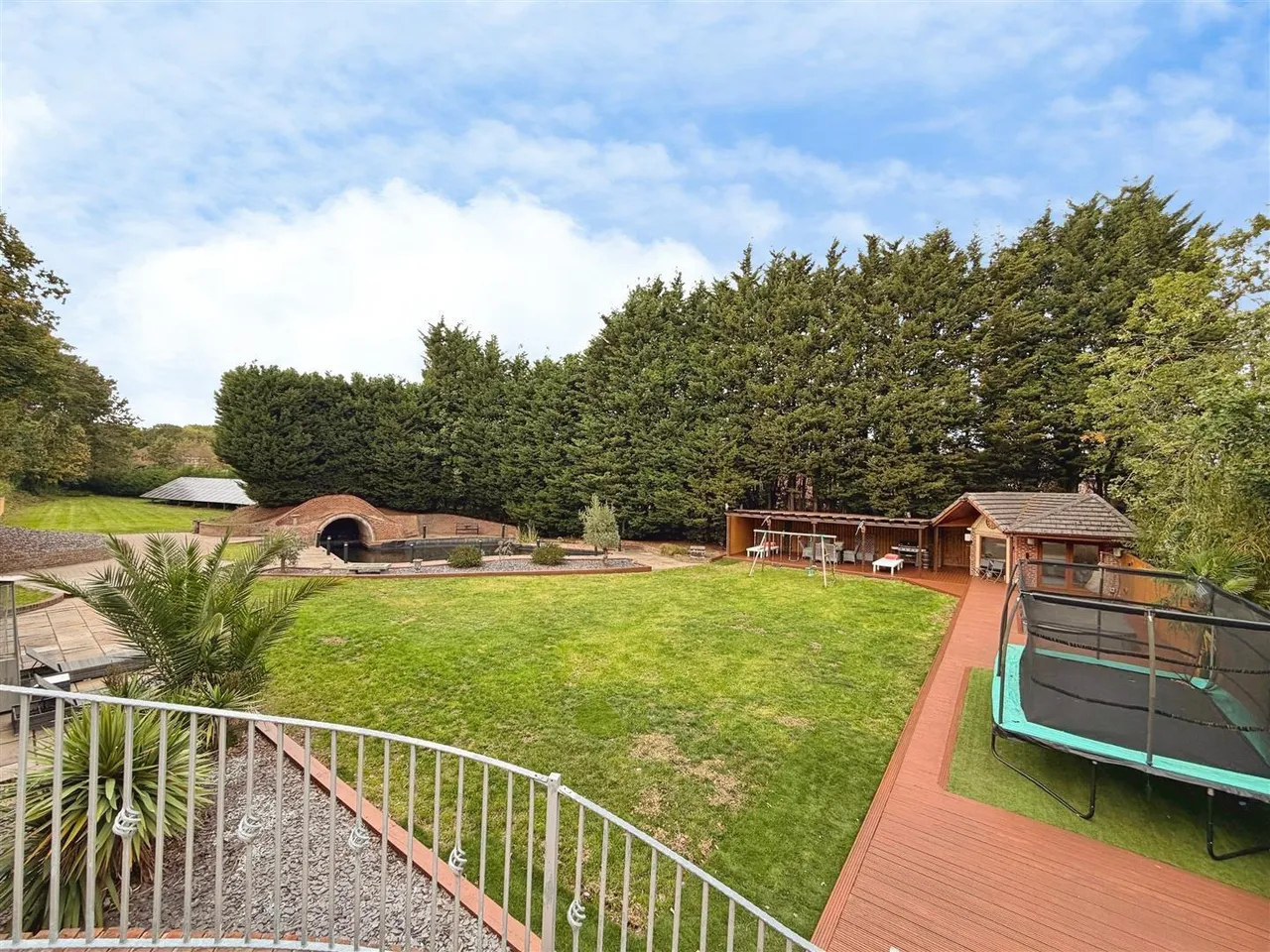 Birchwood Court, Doncaster, photo 38