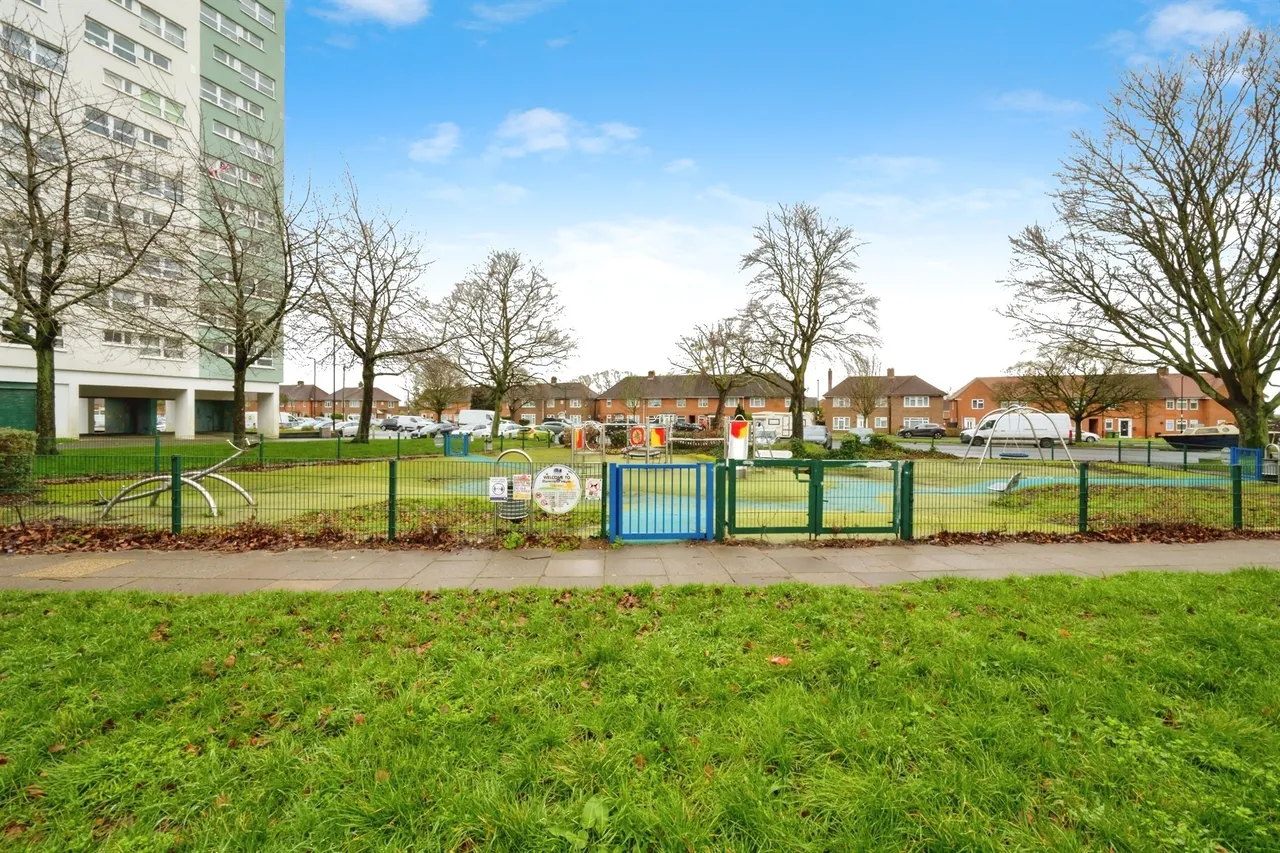 Irving Road, Southampton, SO16, photo 12