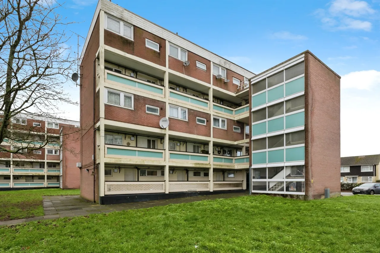 2 bed flat for sale, Irving Road, Southampton, SO16