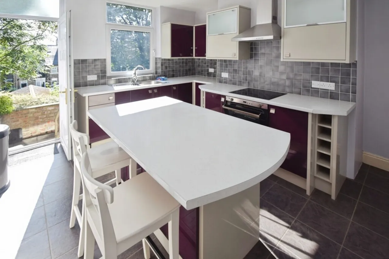 Shipley, Bradford, BD18, photo 2