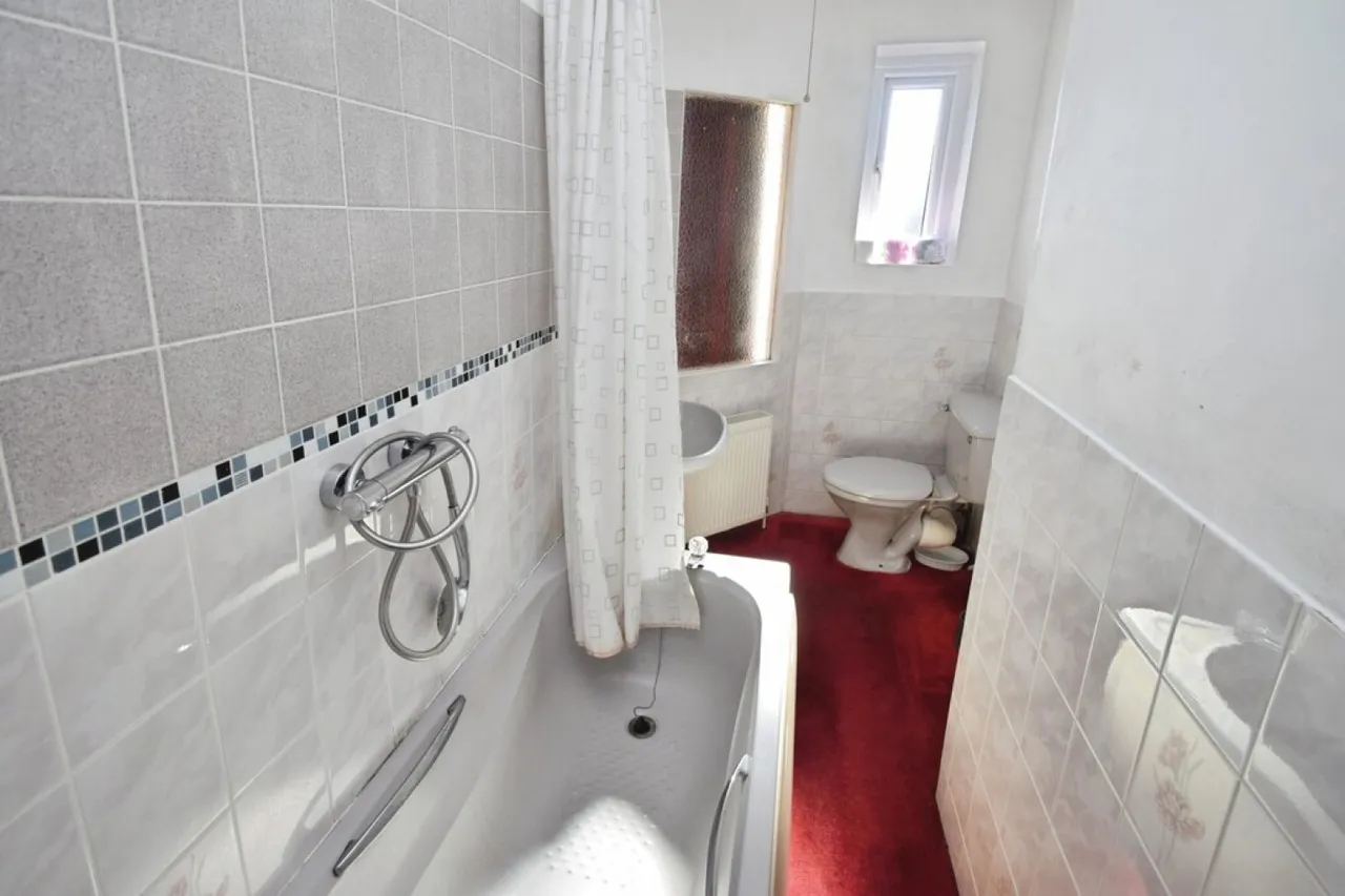 Shipley, Bradford, BD18, photo 9