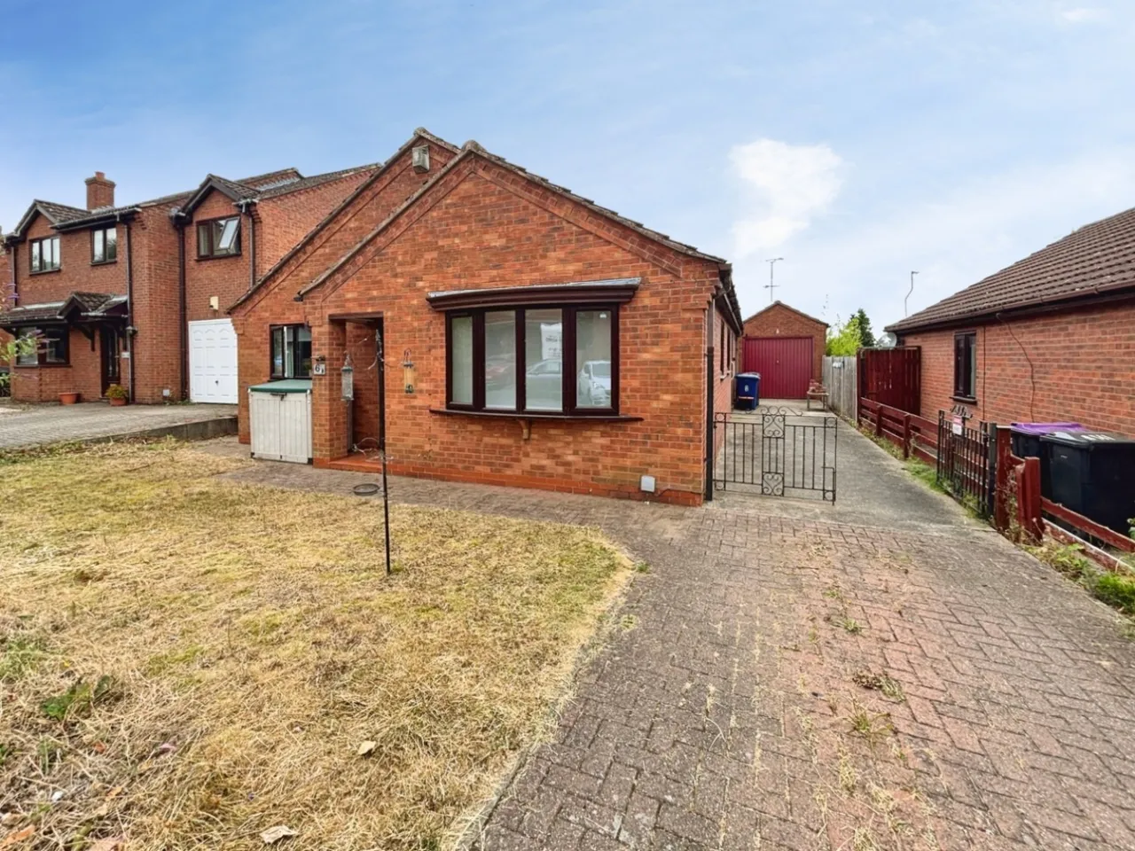 3 bed house for sale — Warren Close, Gainsborough