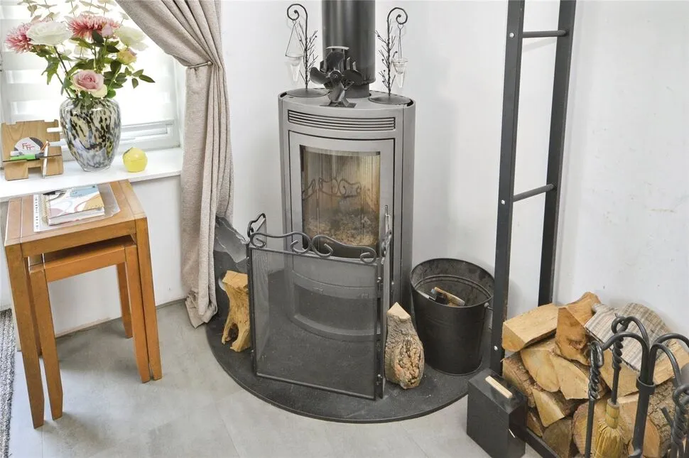 Stoke Road, Allhallows, Kent, ME3, photo 8