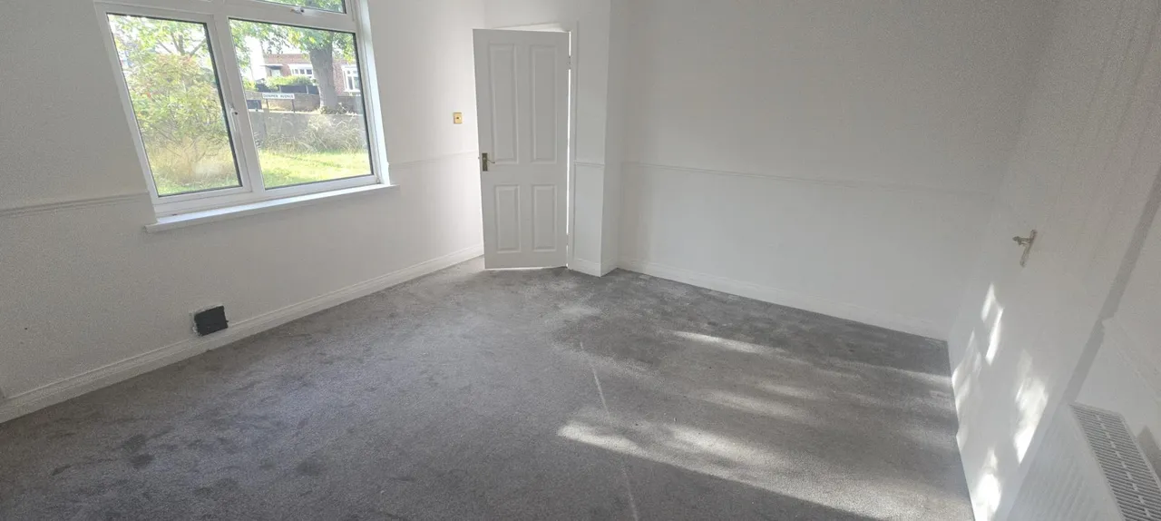 Dormer Avenue, Tamworth, B77, photo 5