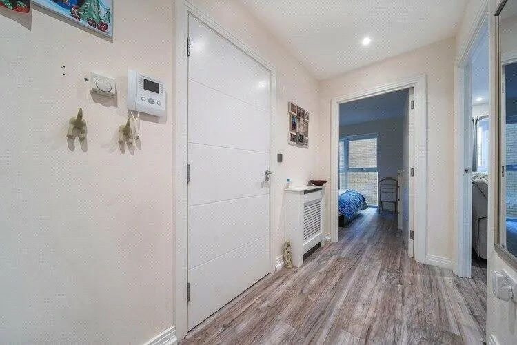 Giles Crescent, Stevenage, Hertfordshire, SG1, photo 8