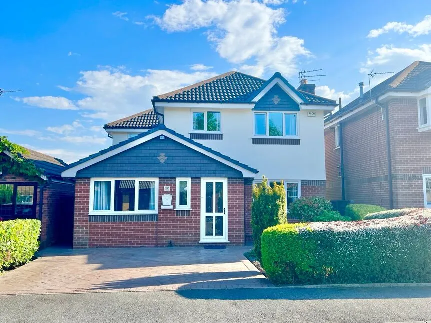 4 bed house for sale — Wadebridge Drive, Bury, Greater Manchester, BL8