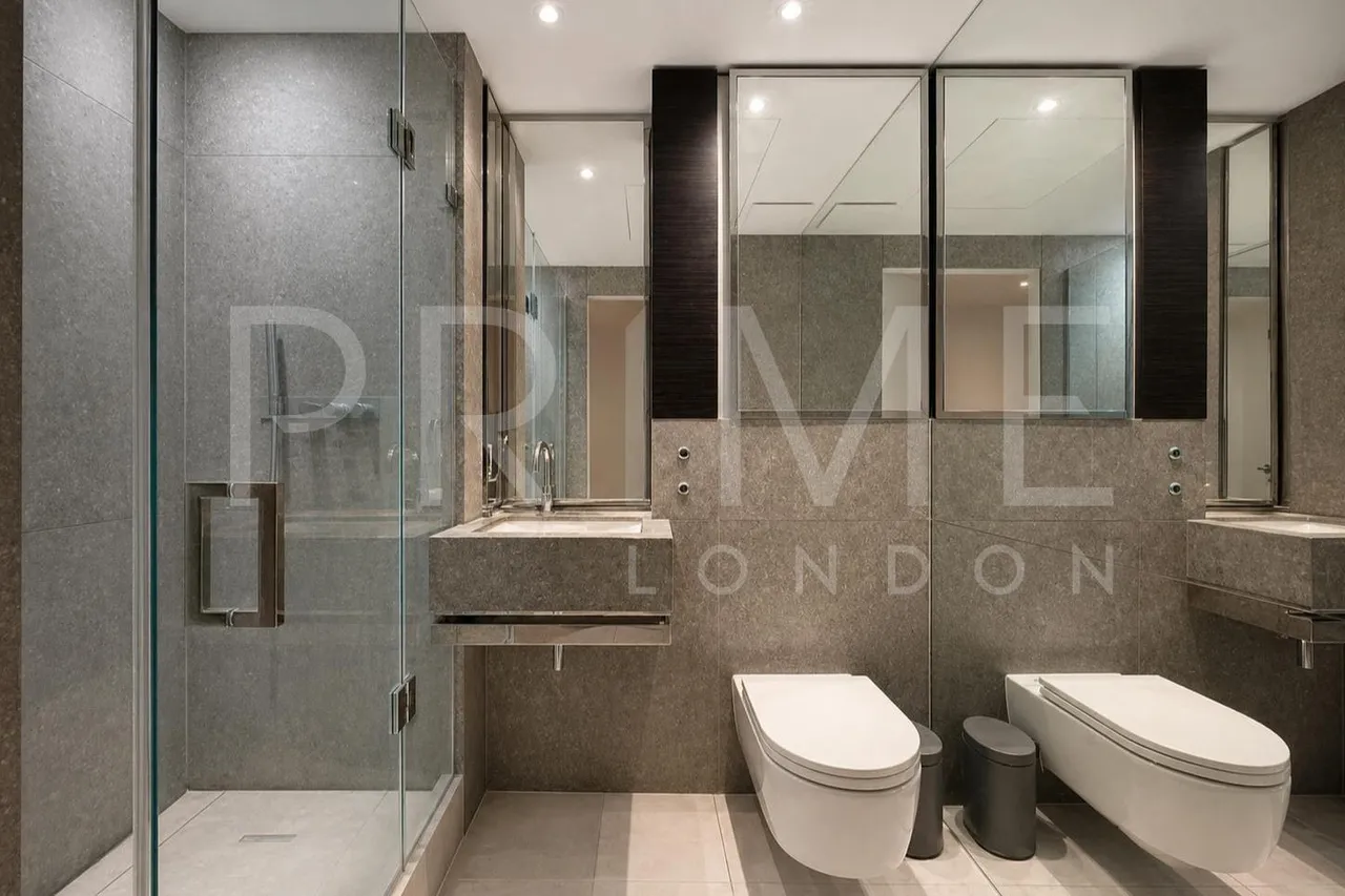 Pan Peninsula Square, Canary Wharf, E14, photo 7