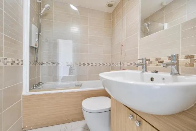 Gershwin Court, Basingstoke, RG22, photo 11