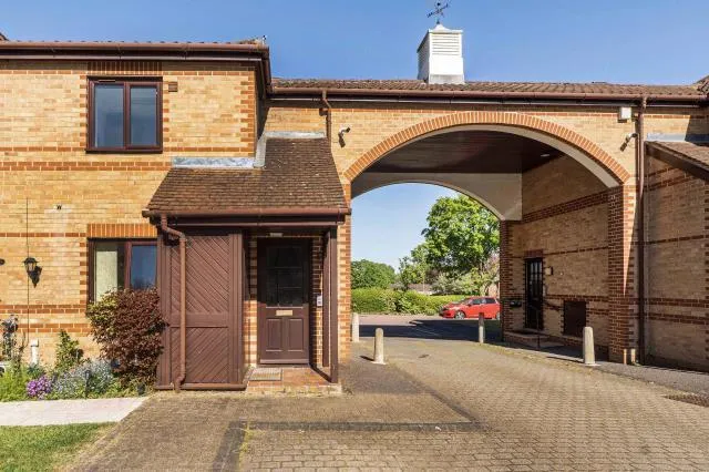 Gershwin Court, Basingstoke, RG22, photo 13