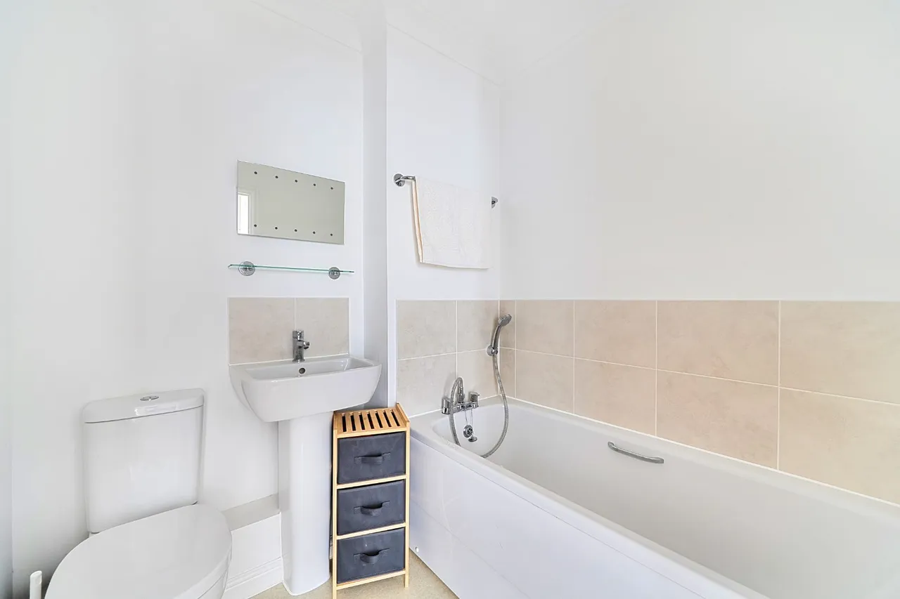 Repton Avenue, Ashford, TN23, photo 18