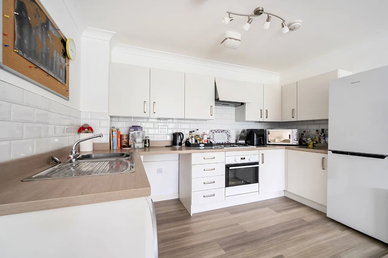 Repton Avenue, Ashford, TN23, photo 6