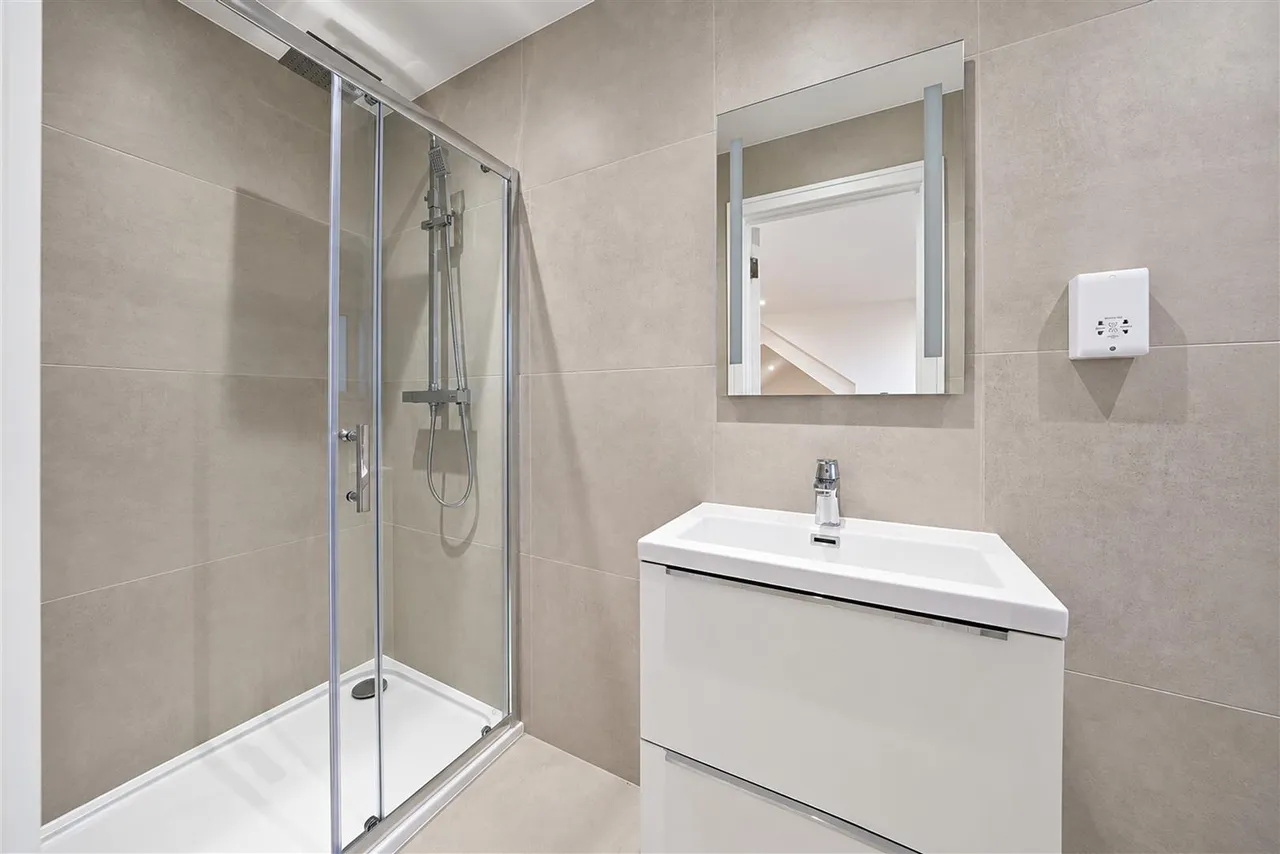 Shelley Gardens, North Wembley, HA0, photo 8