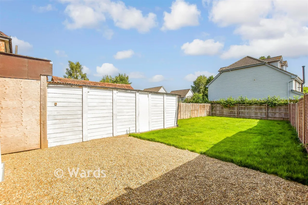 Heathside Avenue, Coxheath, ME17, photo 2