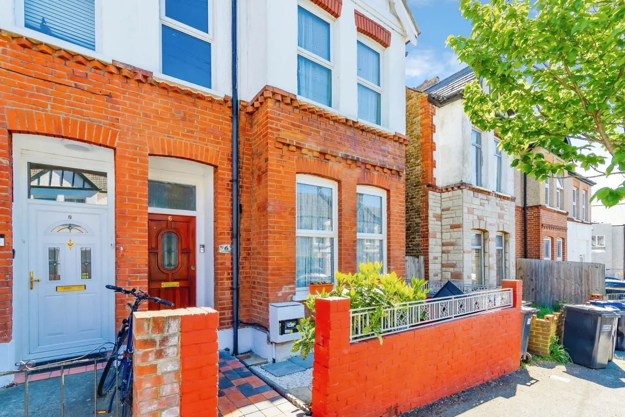 Lenham Road, THORNTON HEATH, Surrey, CR7, photo 8