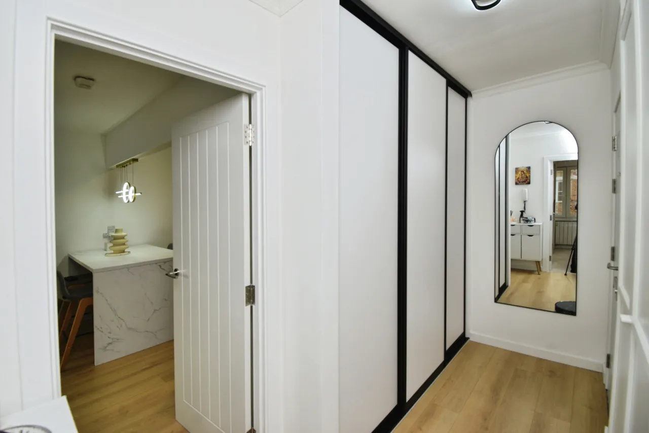 Forsythia Close, Ilford, IG1, photo 14