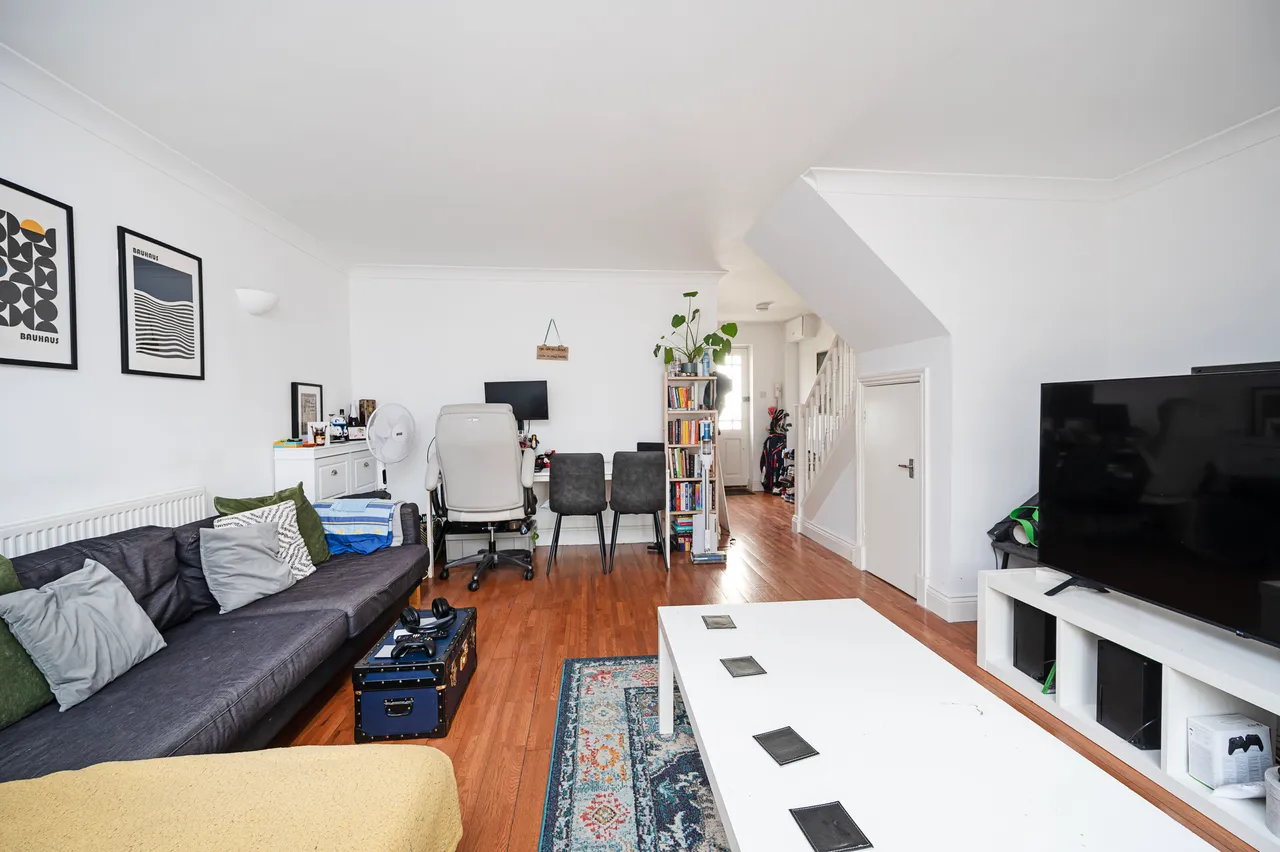 Unit 24, 20-24 St Matthews Row, London, photo 6