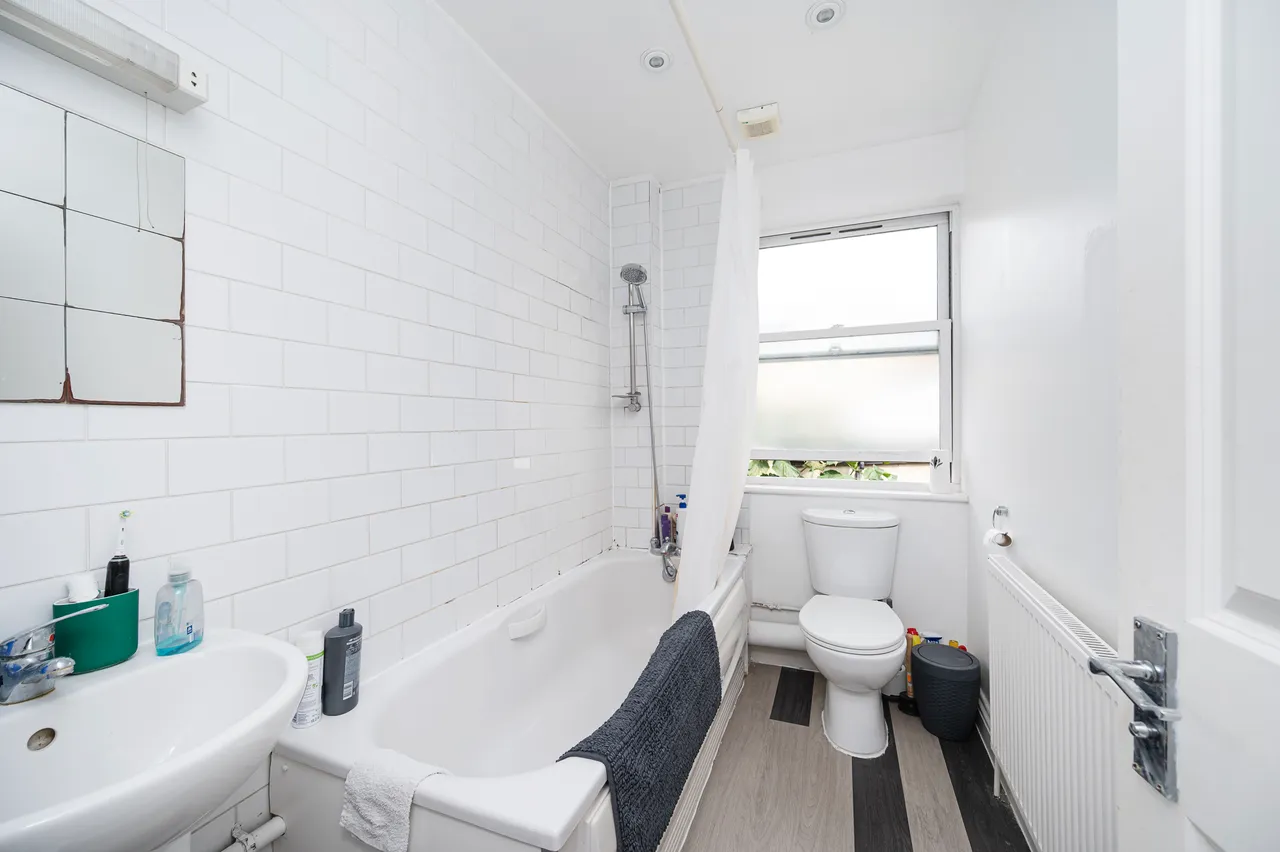 Unit 24, 20-24 St Matthews Row, London, photo 5