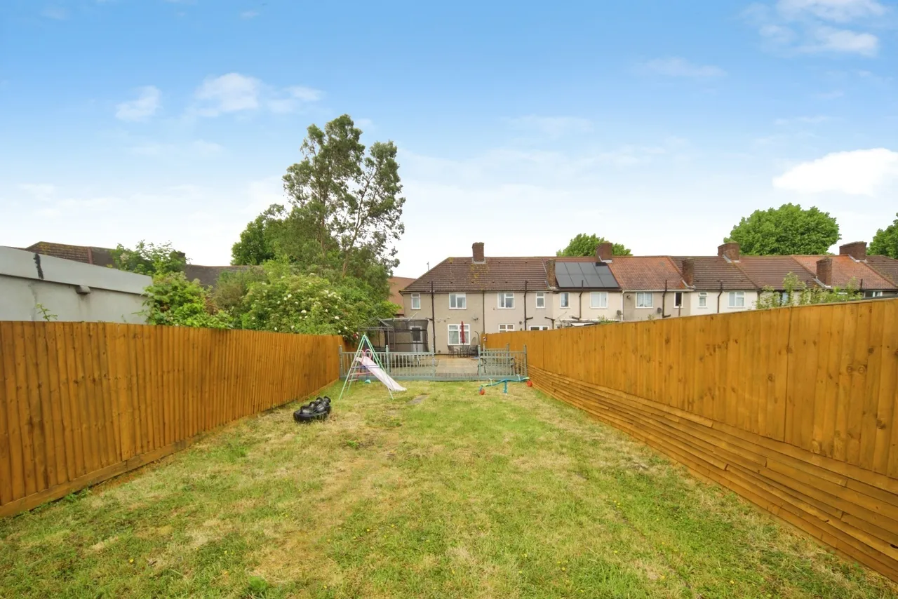 Oxlow Lane, Dagenham, ESSEX, RM9, photo 4