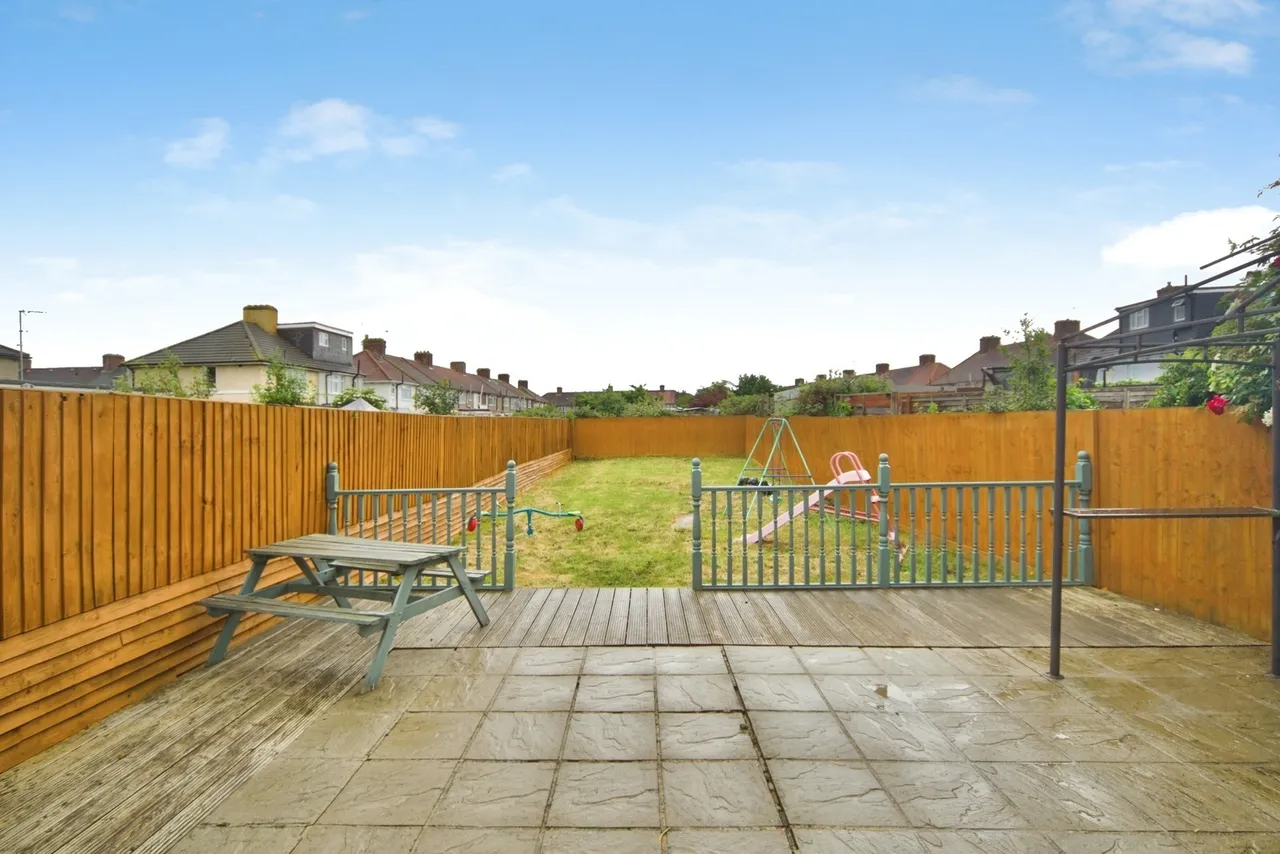 Oxlow Lane, Dagenham, ESSEX, RM9, photo 19